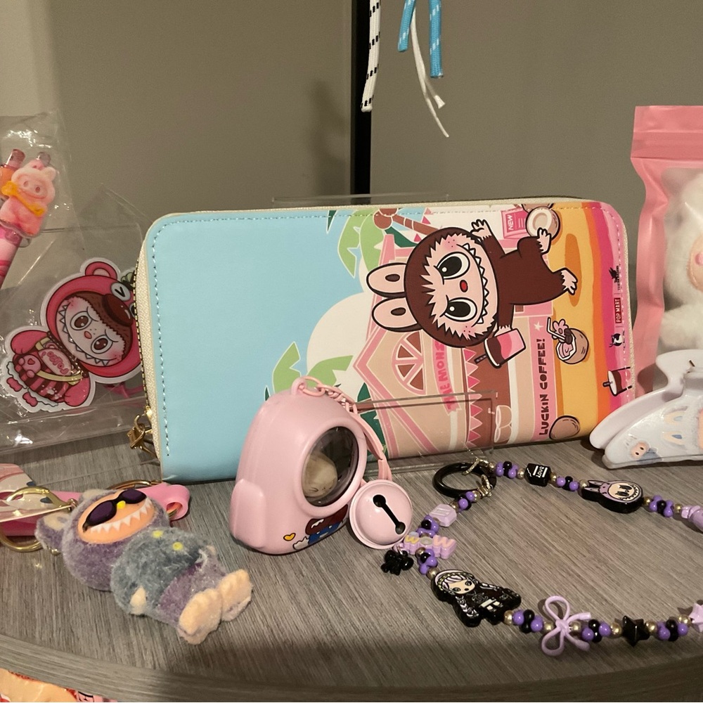 Labubu 9 Piece Bundle - Picture 3 of 6